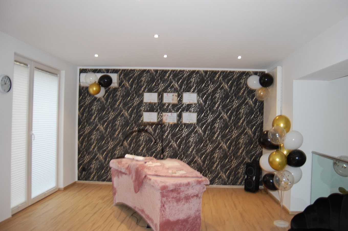 Innenansicht des Kosmetikstudios Lina Cosmetics 2